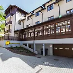 Gold Apartments Your Holiday Home Rodzinny 27